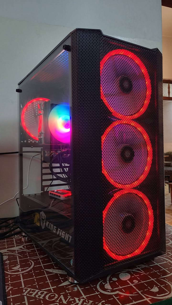 السلام عليكم ❤️

متوفر تجميعات مرتبة :
تجميعة رقم 1

Xeon E5 2680 V4 New
14Cores / 28Thread

Cooler 120ML Mass RGB NEW

M.B X99 DDR4 4-Slot RAM New

RAM 16GB DDR4 Like New

GPU : RX 580 8GB Axel 2Fans
كارت مرتب حرارته مستقرة

Storage : SSD 128GB Walram New 
+ HDD 500GB Slim Toshiba New

PSU 550W FSP HV Pro 80% Plus New
بور ممتاز ماركة FSP

CASE King Fight Mesh + 4FANS 140ML RGB

كيس تهويته ممتازة حجم المراوح 140ML ورمونت وتحكم كامل

السعر 390 ألف ❤️

تجميعة رقم 2 :

CPU : Xeon 2650 V4 New
12Cores / 24Thread

Cooler 120ML Mass RGB New

M.B X99 DDR4 4Solt New

RAM 16GB DDR4 New

GPU : RX 580 8GB 2Fans
كرت مرتب حرارته مستقرة 
Storage : SSD 128GB + HDD 500GB NEW

PSU 550W FSP HV Pro New

CASE Xigmatek + 4FANS RGB

السعر 375 ألف ثابت 💚

قطع للبيع :
M.2 Sata 2TB WD Red SA500 New

يجي شرحتين 

السعر 200 ألف ❌️

السعر 180 ألف ثابت 💜

Case Gamdais + 3Fans RGB Used

مستخدم السعر 55 ألف 🌷

RAM 16GB DDR4 Hyper-X New

السعر 80 ألف جديد 🪼

مكاني موصل متوفر توصيل لجميع المحافظات 💜

للتواصل : ***********
