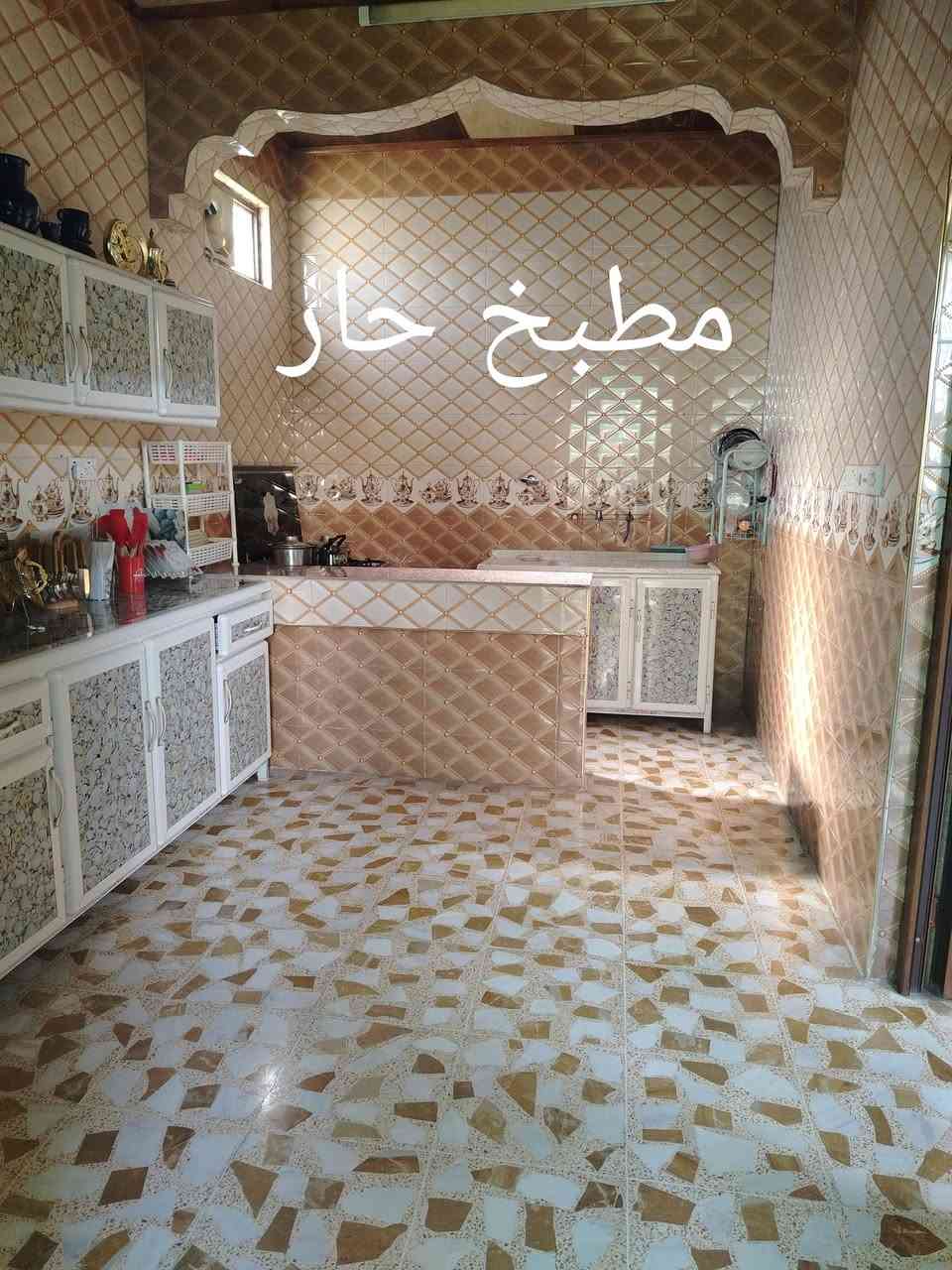 الدار للبيع ملك صرف ١٠٠ متر مربع موصل يارمجه الشرقيه الأولى مقابل جامع كلم الطيب السند باسمي اني الشرعي وباقي التفاصيل اتصل عل رقم ***********
