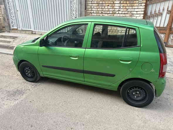 السلام عليكم للبيع كيا بكانتو مكينه كير خير من الله مكاني بغداد الشعب السعر ٥٦ وبيه مديل ٢٠٠٧ تبريد شغل بس بس وتساب بس***********بس وتساب واذا بس رصيد *********** بس رصيد
