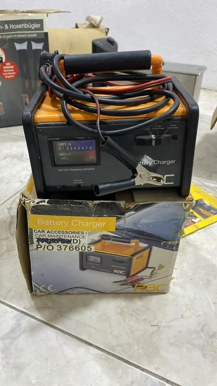 ساعة جدارية 15 الاف - اوتي بخاري 60 الف - ماكنة لحام 50 الف - منشفة ملابس - 20 الف - قلاية زيت  25 الف - فرن كهربائي 30 الف.


**إذا كنت صاحب هذا الإعلان وتريد حذفه لأي سبب، رجاءا أرسل رسالة إلى الدعم الفني**