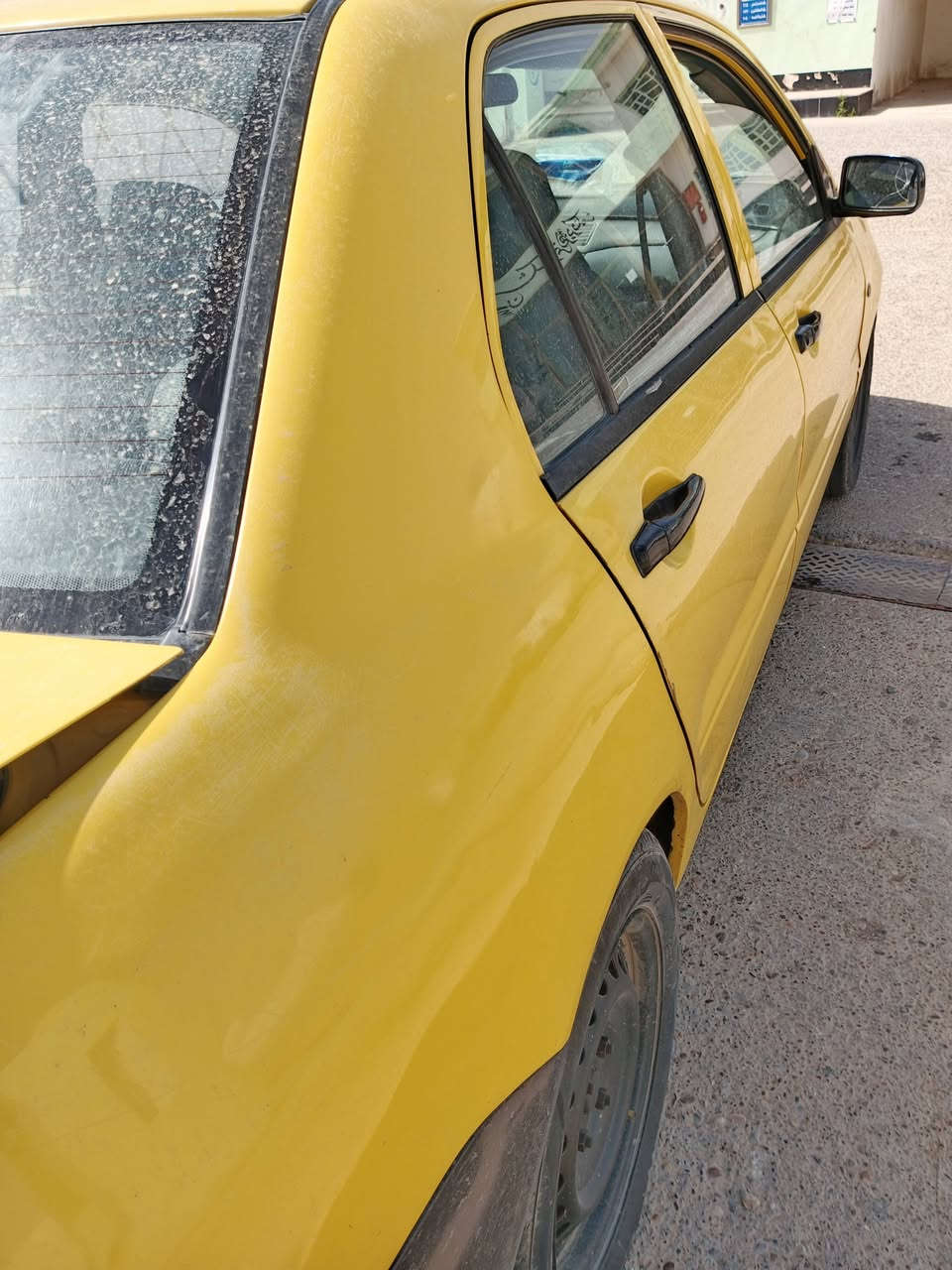 لانسر للبيع موديل 10 رقم بغداد دولي
بدون ضرر فقط معمر اخياس الدواير
مكفولة كير مكينة 2000 جديدة سنوية لل29صدر تايرات 
كلة جديد السعر 73 العنوان ديالى كنعان 
رقم الهاتف ‏‪***********‬‏
