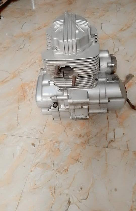 يالله
اسلام عليكم شباب محرك ستوته شغال ونضيف اخو الجديد مبدل اكرنك والصره ملحومه ماتخر دهن لحمته لان انسحك السن شويه احتياط لحمته محرك يشك الكاع سعر50الف مكاني شطره رقمي واتساب***********
