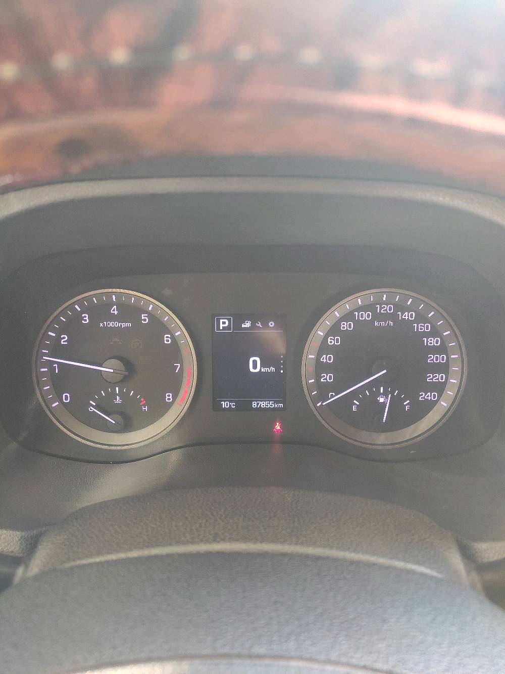 السلام عليكم
توسان موديل 2018 خليجية محرك 2000 دوش ماشية 87 الف مكفولة من الصبغ والتبديل رقم بغداد مكاني بغداد البياع