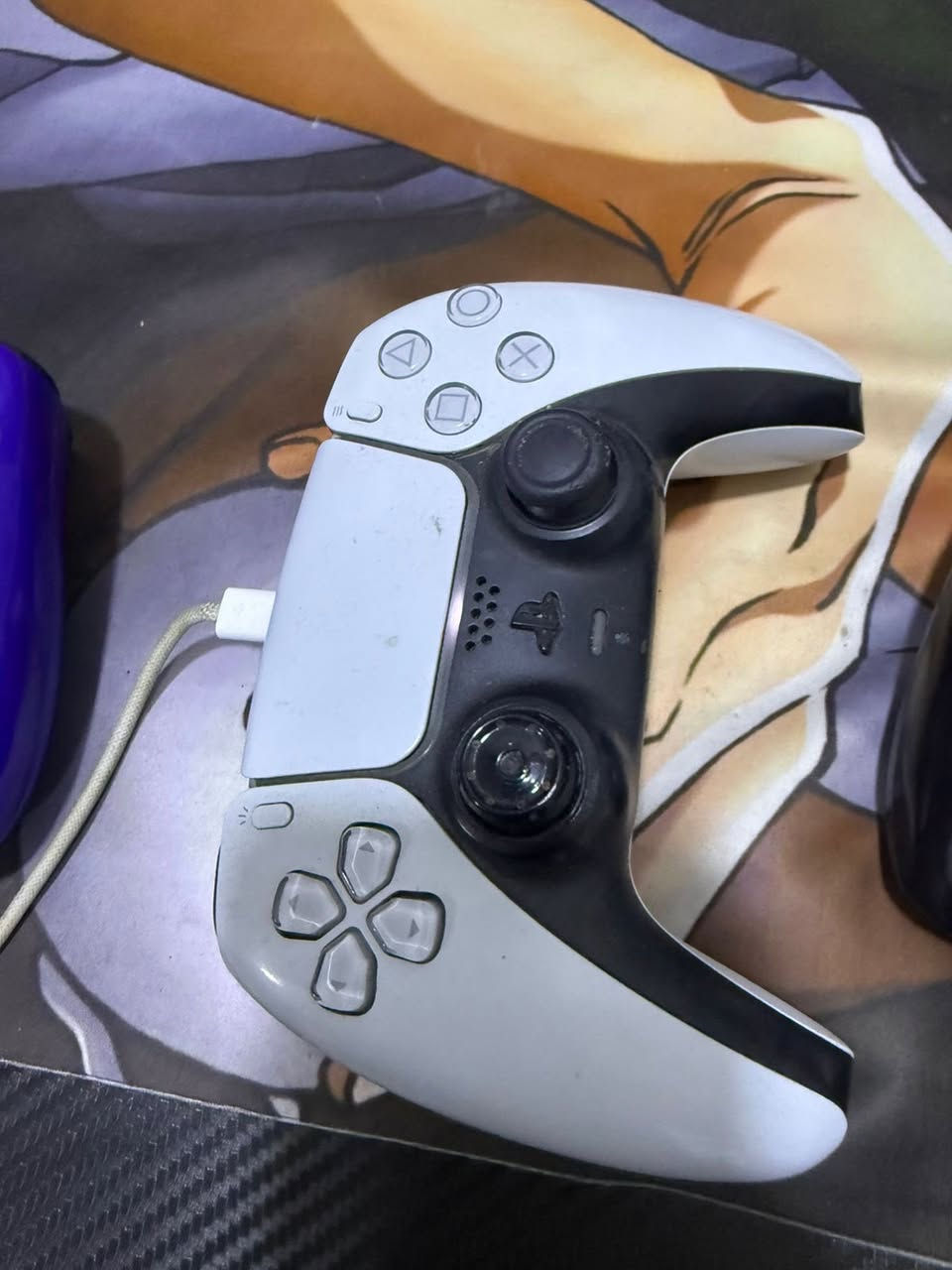 بلي فايف للبيع جوستكين + هارد ١ تيرا يعني البلي كله غيغاته تيرا و ٨٢٥ ميغابايت قفله ٦٥٠
التواصل واتس ***********
