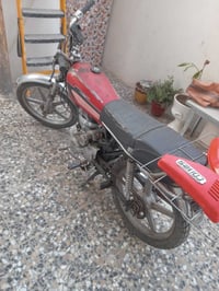 دراجه ايرانيه ٥كير للبيع ١٥٠ الف دراجه طافيه مكاني الشعب ٠٧٧٧١٣٤٣٥٧٨