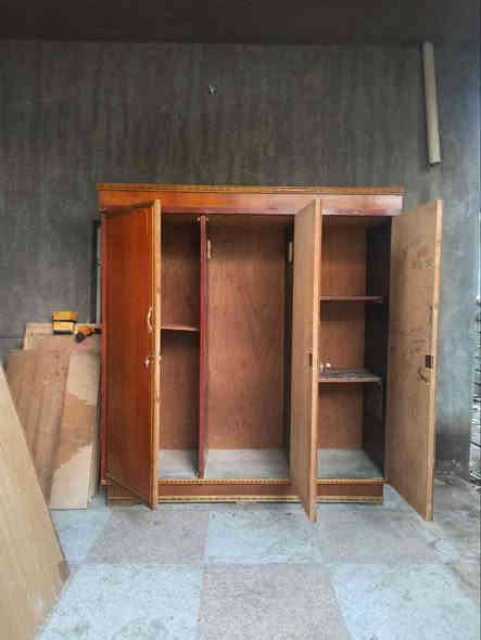 السلام عليكم  كنتور للبيع حطاطه سعر 170 نضافه فول فول ***********
