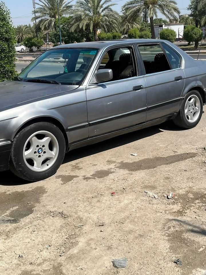 سلام وعليكم بيئم 735البيع او مراوس سياره كوري كشنان جلد كهرابائيات بس بعدهن ما مربوط كهراباءf
تنته طكتين كير ومحرك خير من الله صدر امامي خير من الله صدر خلفي ٦٠ بل ميه كهربائيات كلة شغالة السعر 45وبيه مجال ***********
