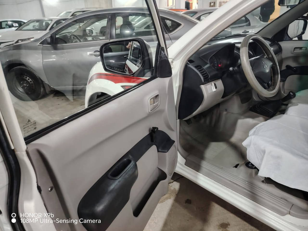 للبيع بيك اب ميتسوبيشي موديل ٢٠٠٩ محرك بيه صرف وسونار موجود مكلف بالنشر رقم صاحب سياره 
***********
*********** كركوك, العراق
