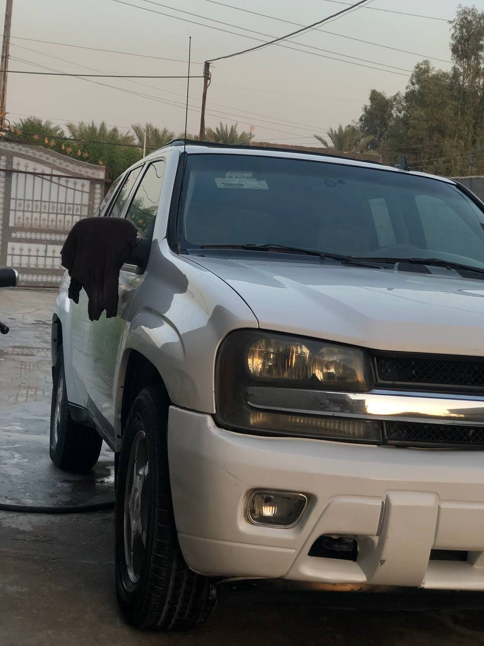 السلام عليكم من رخصت الادمن سيارة بلايزر مزاد وزارة الداخلية موديل 2008 السيارة جاهزة للأخير كلها بلادية كير مكينة كشر بدون صبغ بدون ضربة مدوشمة دواخلها كلش جديدة مكان السيارة بابل المسيب السعر ٧٢ وبيها مجال للإستفسار ***********
