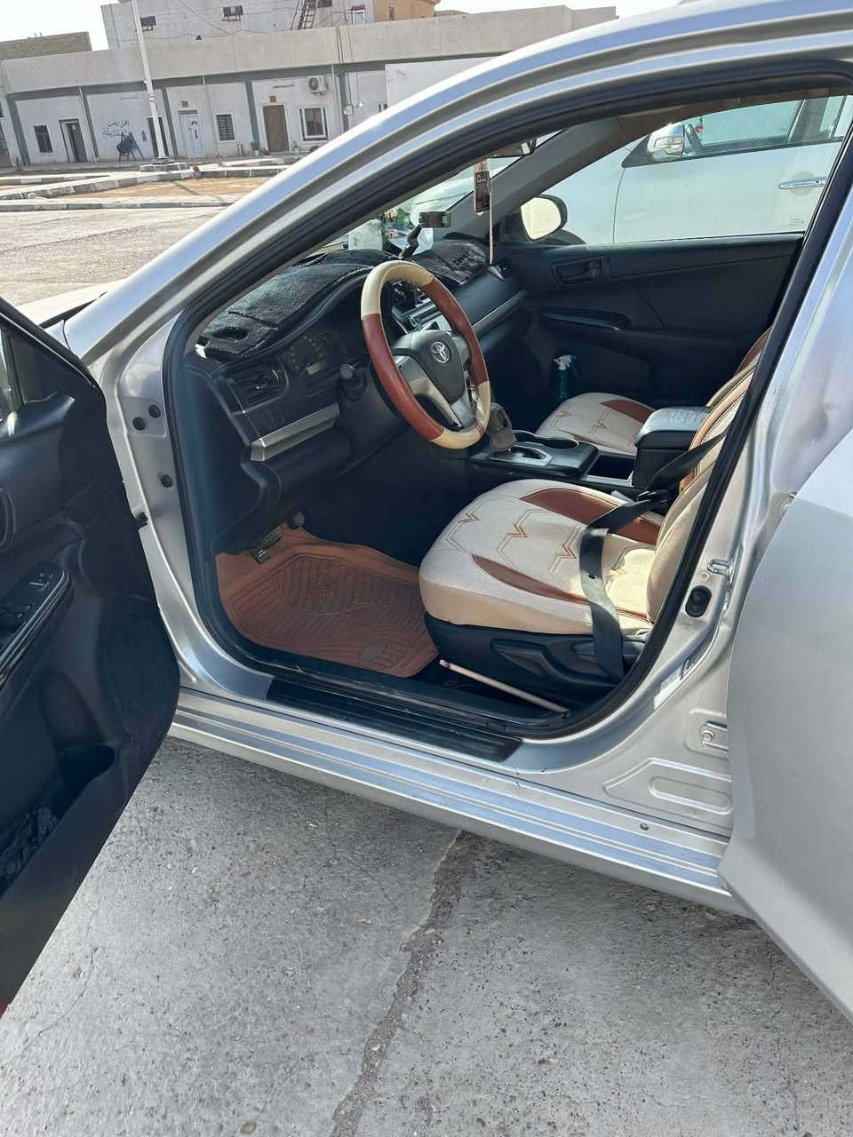 كامري ١٤ ابيع حزام رقم اربيل تريد وكاله تريد تحويل مكاني الحبانيه للستفسار ***********
