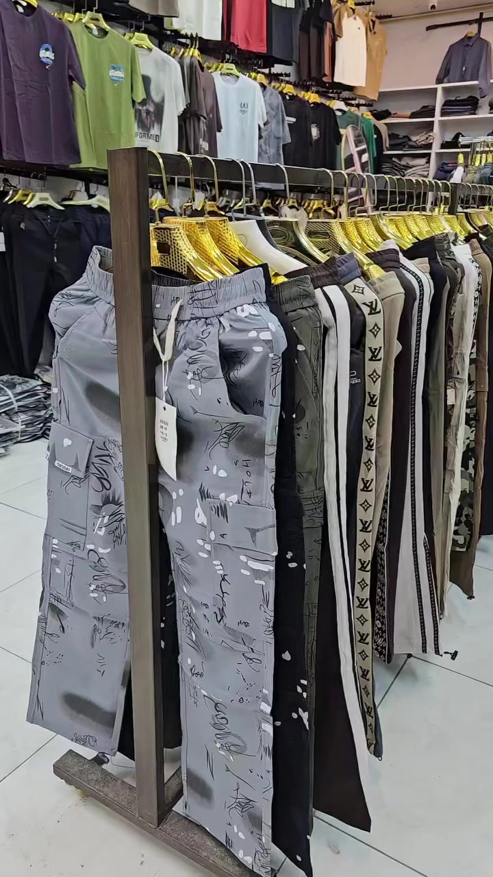 جديد ازياء نمر وان للالبسه الرجاليه العنوان بابل المسيب السوق الكبير مقابيل شارع كاظم عويص سعر القطعه.   7.   والبدي.  10


**إذا كنت صاحب هذا الإعلان وتريد حذفه لأي سبب، رجاءا أرسل رسالة إلى الدعم الفني**