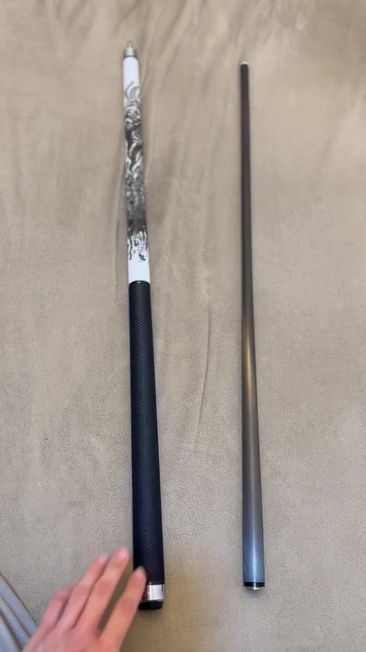 هذا الکیوب مستعمل عندي للبیع مارکة لید سوبر  نظیفة،ویا extention و جنطە و الجوک تب مالتها 12.5
Whatsup: ***********
