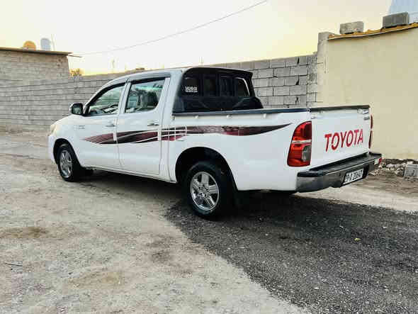 تويوتا موديل ١٢ سياره جديده رقم واسط الجديد بسمي مشروع وطني سياره بيهه صبغ جاملغ خلفي بس رش اثر طخه بسيطه ولباقي كفاله كير عادي فول سعرهه ١٧٥ مجال بسيط مكاني بغداد جسر ديالى للستفسار ‭

‭٠٧٧٢ ١٣١ ١٩٠٣‬
