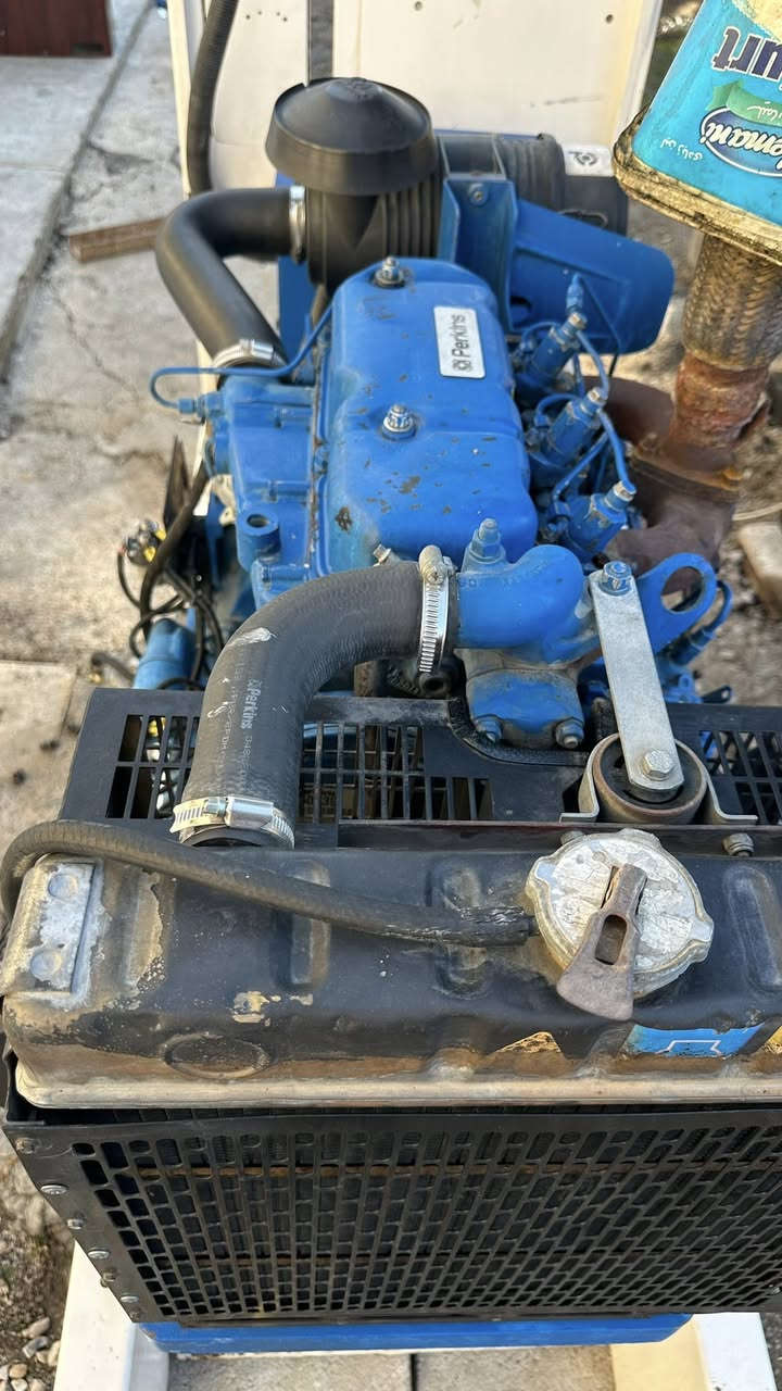 🔷نوع المحرك:بيركنز انكليزي FG WILSON 
🔷القدره:30KVA
🔷المحرك:بستم /91.5
🔷نوع الملف:لوري سومر فرنسي 🇫🇷
🔷مع سسستم بروتكشن كامل للحمايه 
🔷مع خزان وقود 
🔷لمعرفة السعر الاتصال او المراسلة واتساب على :-
🔷☎️رقم الهاتف:0️⃣7️⃣7️⃣1️⃣0️⃣7️⃣4️⃣3️⃣7️⃣4️⃣4️⃣


**إذا كنت صاحب هذا الإعلان وتريد حذفه لأي سبب، رجاءا أرسل رسالة إلى الدعم الفني**
