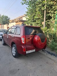 ماروني • ٢٠١٣ • ٢٣٤٠٠٠ كم