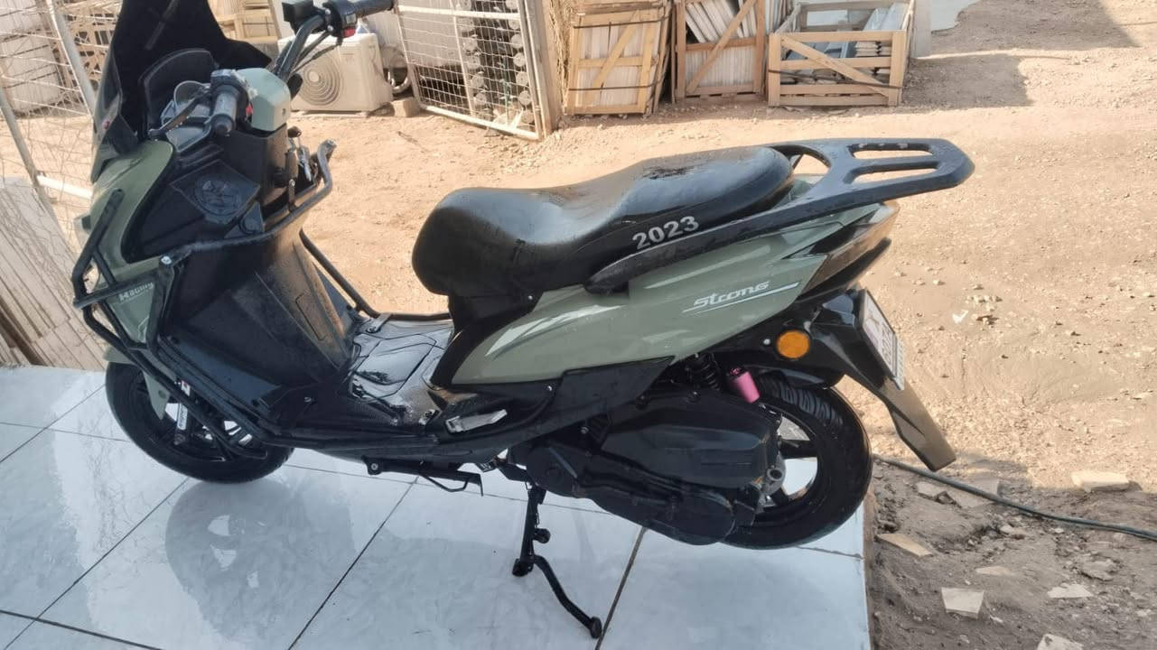 سلام عليكم دراجة سترونك اخت الجديدة مكفولة للبيع الرقم ***********
متواجد واتساب
