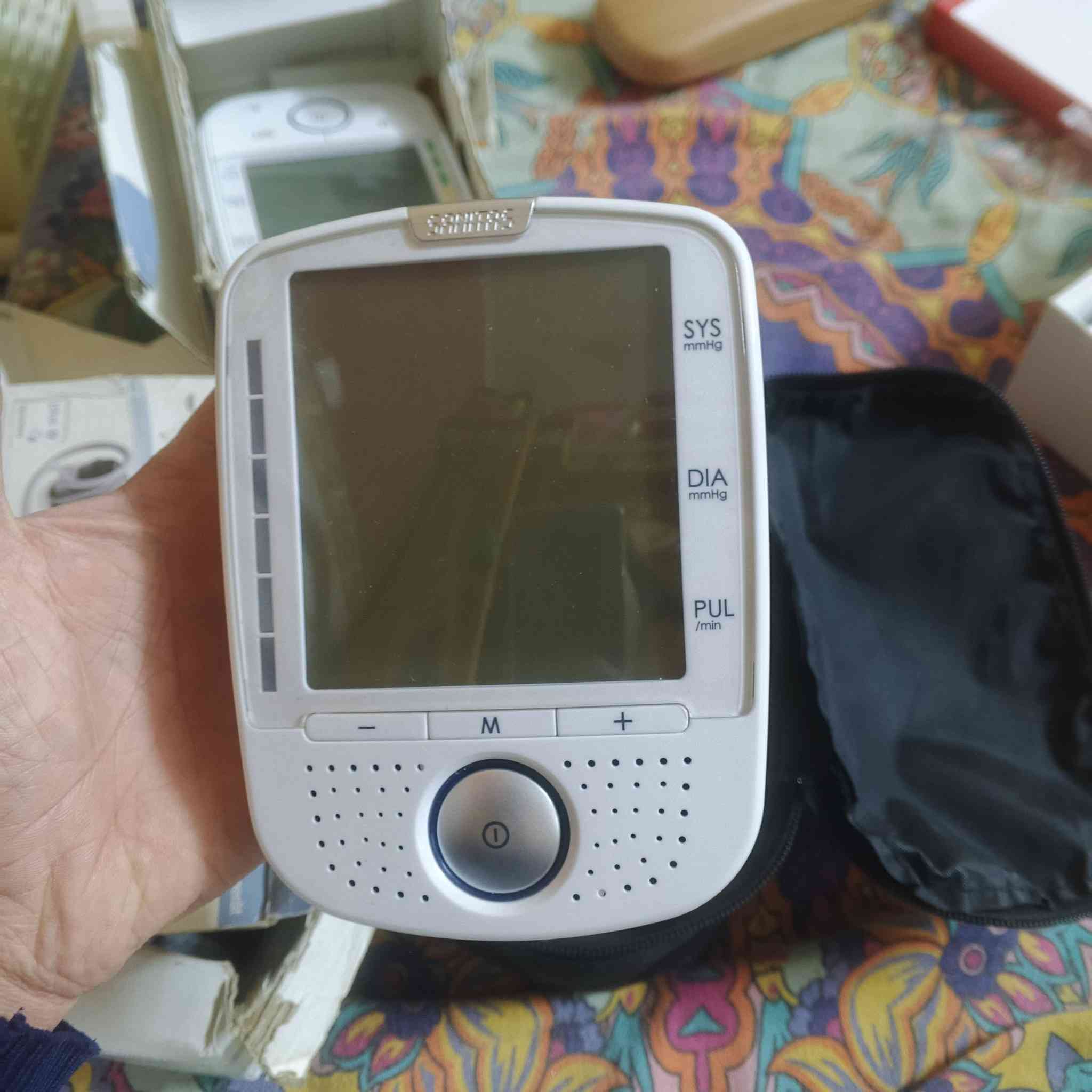 3قطع اجهزه ضغط مال امزون لبيع فحم خوان 3 اتهم 25 الف كلهم


**إذا كنت صاحب هذا الإعلان وتريد حذفه لأي سبب، رجاءا أرسل رسالة إلى الدعم الفني**