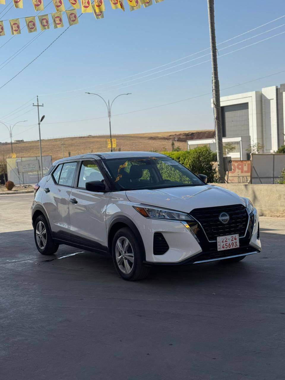 نيسان كيكسS٢٠٢٣باب نس سبخ ارباك موطاك شرط بجم وراكبس سياره جاهز بدون مصرف سعرها ١٢٤$مجال ***********وتساب موجودعقره
