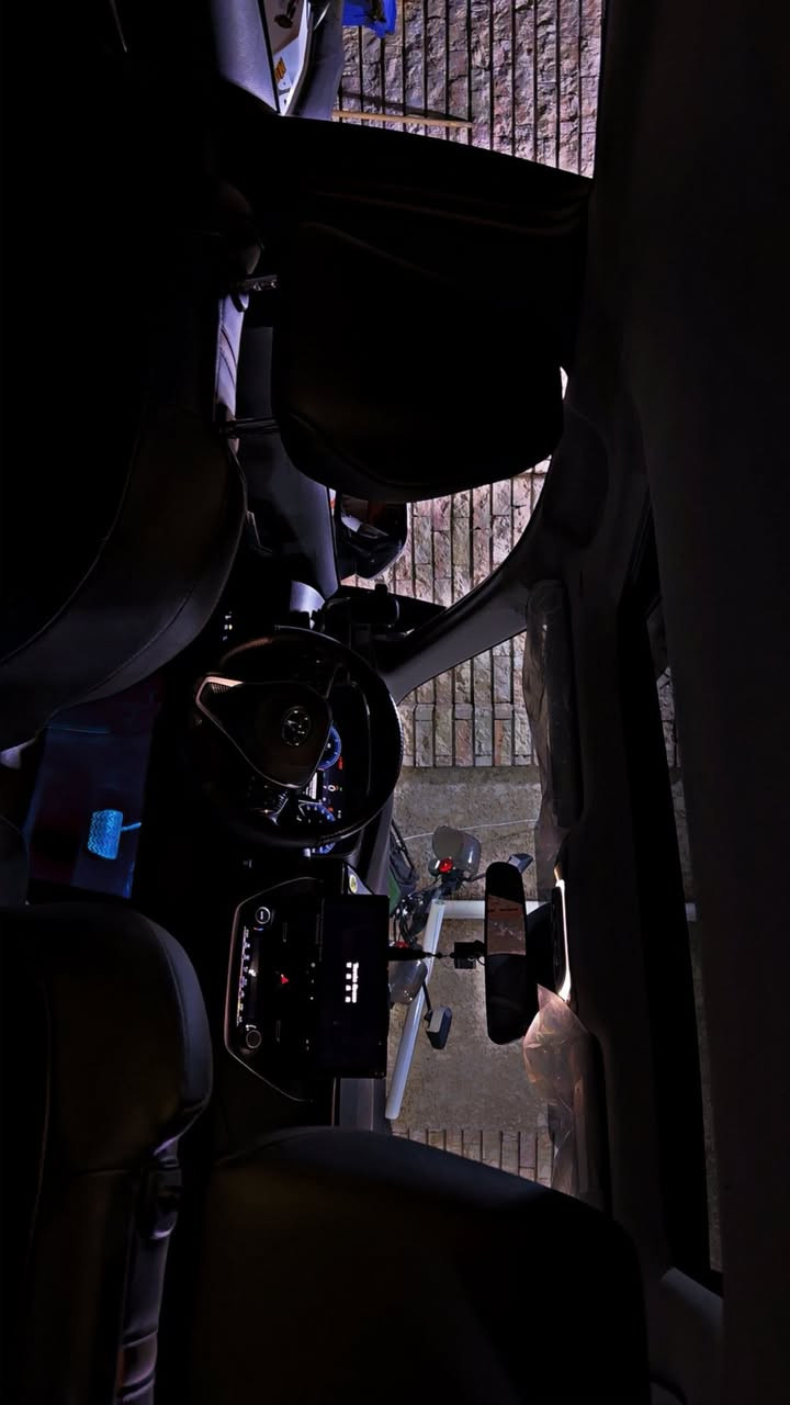 السلام عليكم كورلا وارد صين هايبرد موديل 2024 ماشيه 21 شكل GR S سياره جديده ومكفوله سعرها 162  بغداد الغزاليه مكاني ***********
