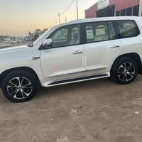 لاندكروز • ٢٠٢١ • كفاله عامه