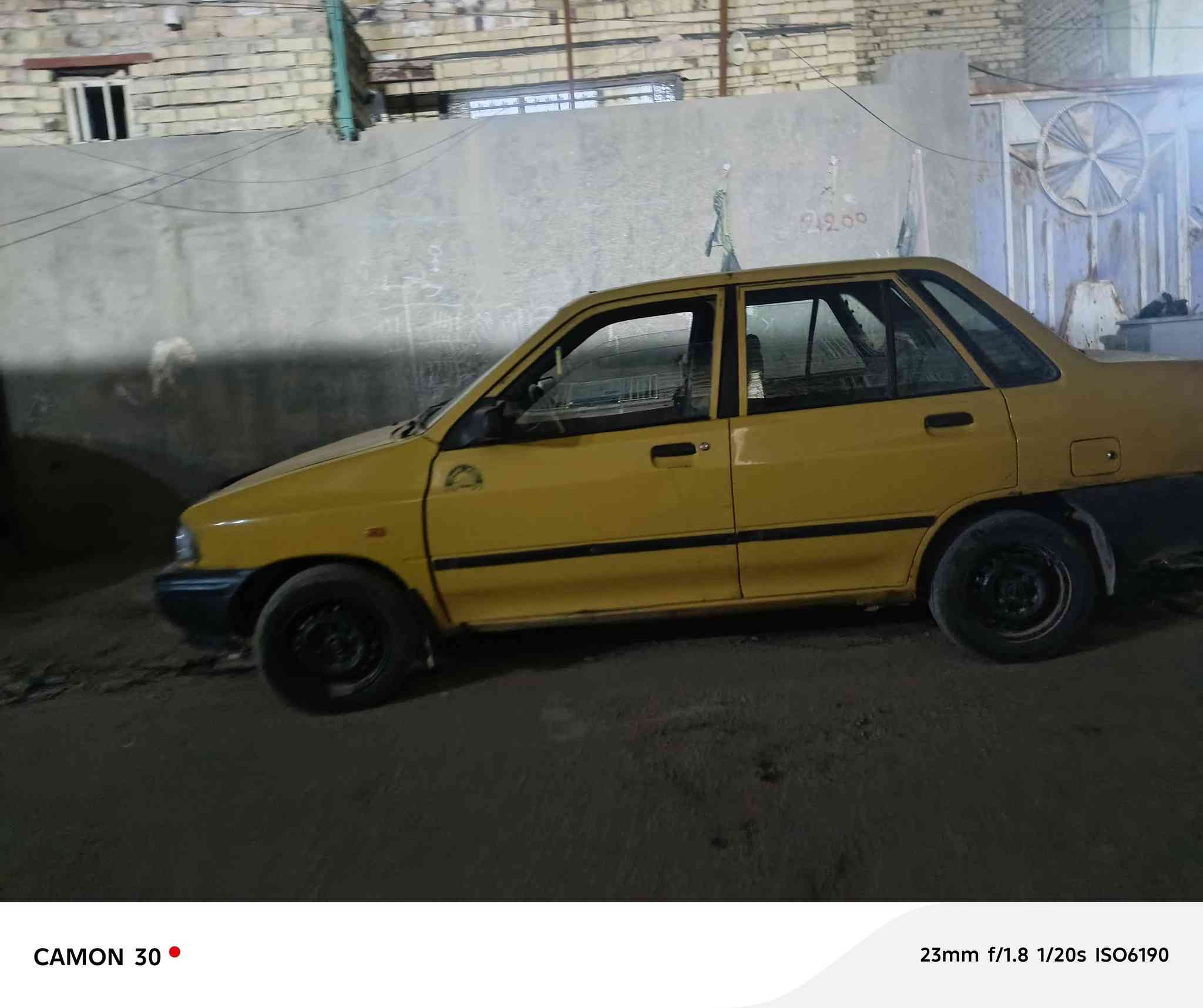 سايبه موديل ١٢ مكينه وكير وحداديه وتخم تاير جديد رقم بغداد سنويه لنهاية ٢٧ مالكهه مااندله مسؤول عن سرقه وطلب عشائر سعرهه ١٥ ورقه وبيهه مجال مكان سيارة ديوانيه شاميه مكلف في النشر للاتصال ***********
