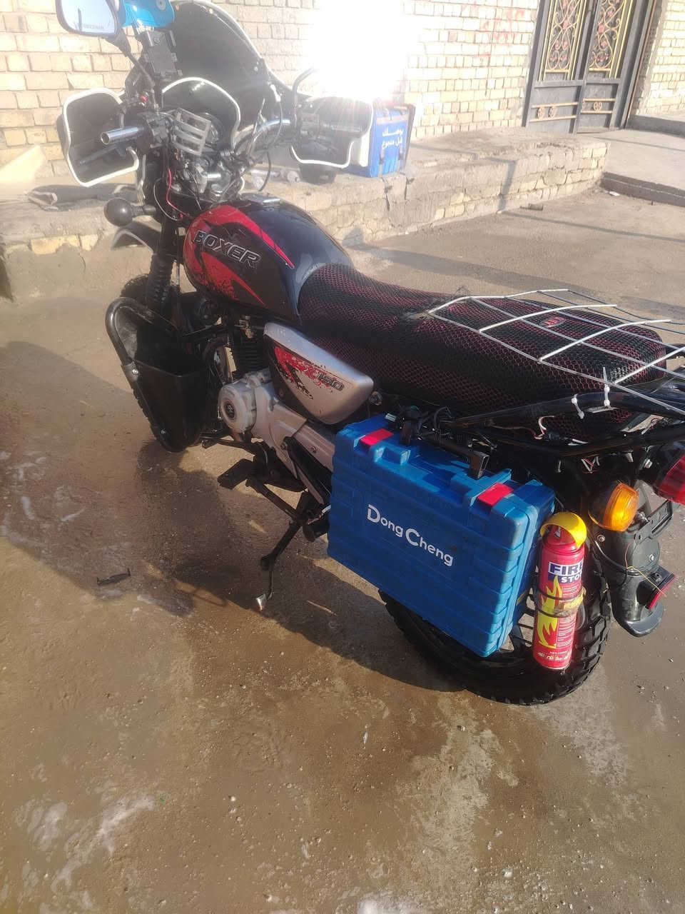 بوكسر جبلي مديل ٢٣  رقم انكليزي  بأسمي
مجفته مرة وحدة الدراجة نضيفه الحمدلله
كلشي شغال بيها كهربائيات كلها شغاله صوتها بلادي ناعم
+وياها مرشات صيفية+ بوكس عدة +شاحنه +ستاند موبايل +كلاص
السعر مليونين و١٥٠
مكاني بغداد بالمدينه تواجد بالكراده ساحة الواثق
*********** واتس
