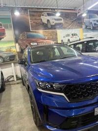 كيا سورنتو امريكي  SX بريستيج  .   دخول جديد رقم وهزه جديده  السياره م...