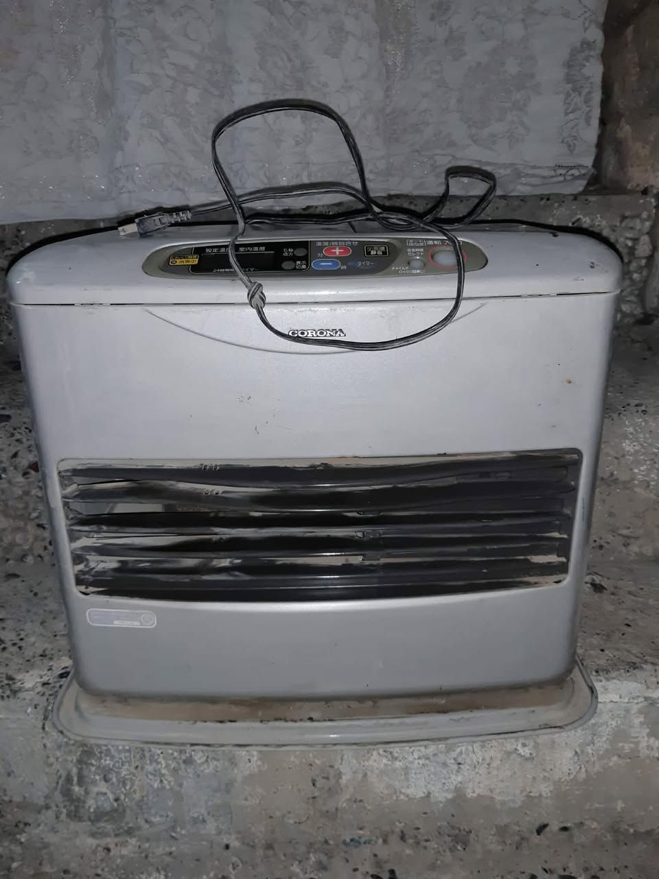 #للبيع صويه كهربائية ونفط  السعر 40 قفل 
العنوان حي الصحه ايسر الشراي خاص  #متابعه للحساب فضلاً وليس أمرا


**إذا كنت صاحب هذا الإعلان وتريد حذفه لأي سبب، رجاءا أرسل رسالة إلى الدعم الفني**