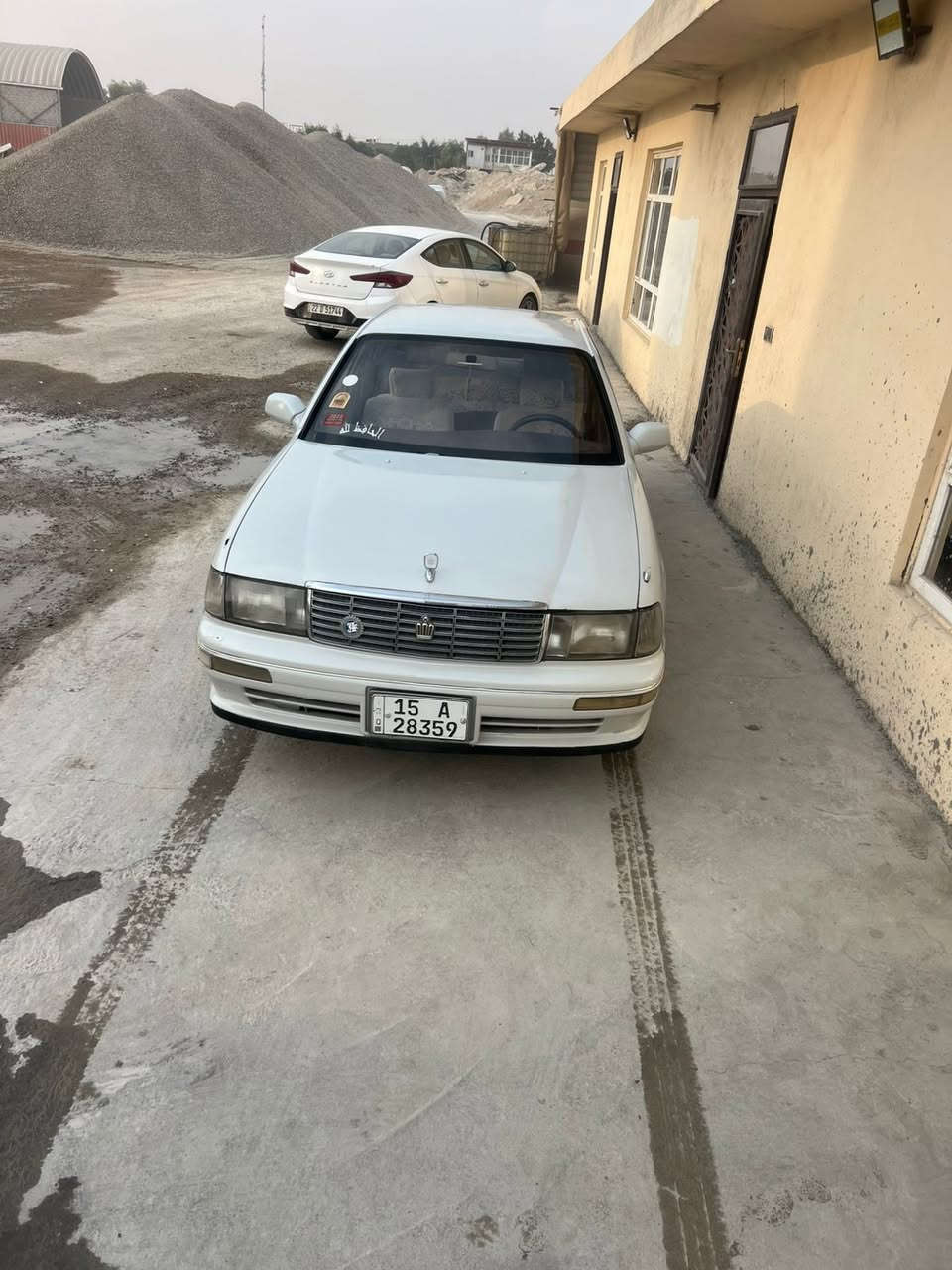 السلام عليكم بطه رقم انبار بسمي نكليزي شرط المداور مكينه وكير مكفولات ٢٥٠٠ حداديه ٨٠بل ميه مكفول لا كصه ولا ضربه قويه تخم تاير مكان السيارة نجف حي ميسان السعر 55،، وبيهه مجال,, ***********رقمي
