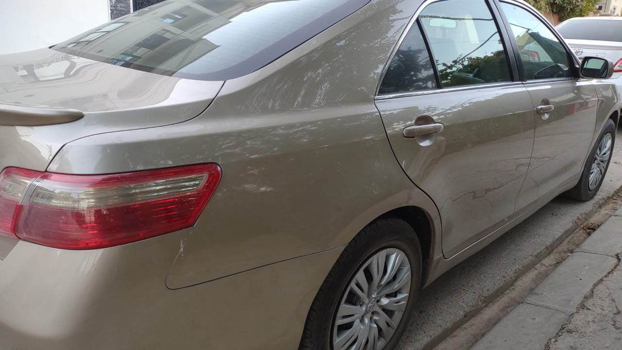 وين محبي الكامري 
رقم سنوي جديد 
تاير باتري طخم جديد
كير محرك جديد وشرط
محرك مامفتوح مبدل مال كصى 
190 المشي
السياره على وظع الشركه صفر والسياره بسمي
بلا قطره تقحيل خام السياره صفر صفر جديد جديد كامري هاي واحد عراق السعر107$ رقم تلفون***********  *********** دهوك, العراق
