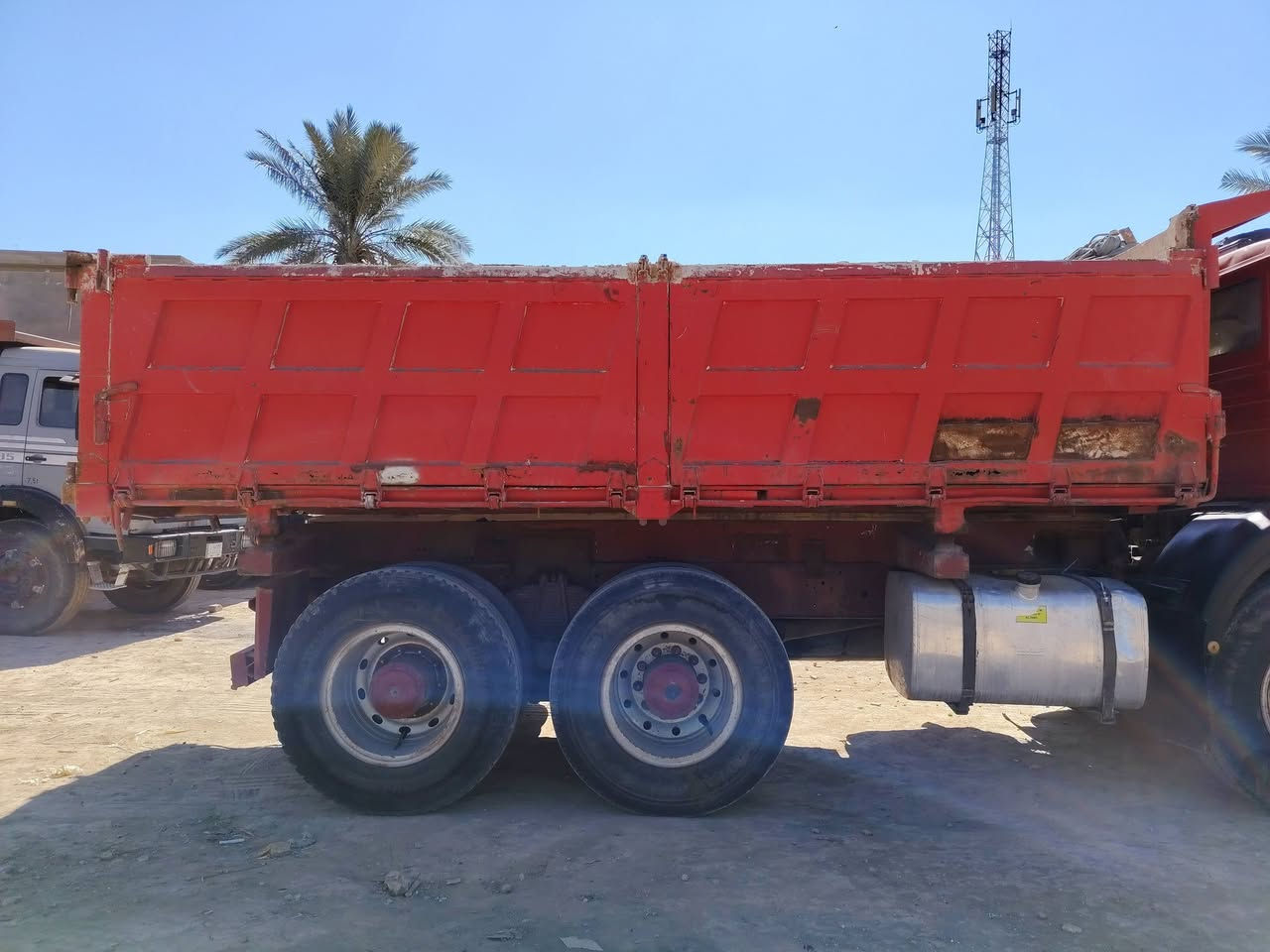 بدي البيع حجري ***********  ***********
