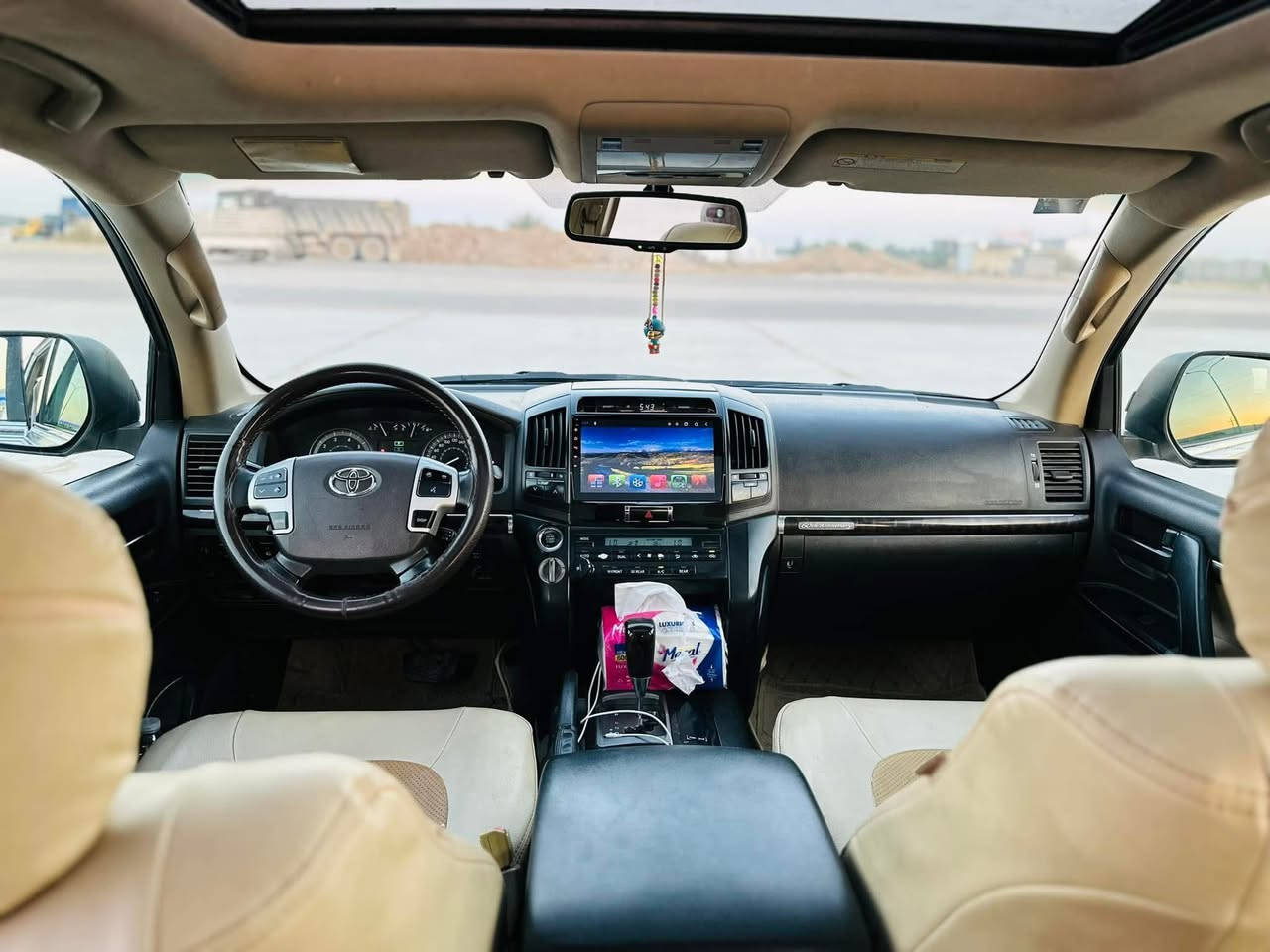 تويوتا ••••• لاندگروز ☑️☑️
موديل •••• 2011      ☑️☑️
 
ستينية ::::::     V__8 ✅✅
جديدة جدا 
كفاله عامه 
محدثه 2015 
دعاميات فقط 
مكينه 8 سلندر 
فتحه 
لايتات زنون
فول مواصفات 
للاستفسار آكثر 

✅✅☑️☑️لاتترددوا بالتواصل معنا ☑️☑️✅✅
         (( معرض دبي لتجارة السيارات الحديثه ))

متوفر جميع أنواع السيارات الخليجيه والأمريكية

 بييع     ☑️☑️
شراء     ☑️☑️
مراوس ☑️☑️

العنوان ::: الصويره
بإدارة    ::: عامر الزبيدي 

للاستفسار اكثر عنّ الأسعار والتفاصيل والصور 

الاتصال على الأرقام ☎️☎️

***********☎️☎️
***********☎️☎️
