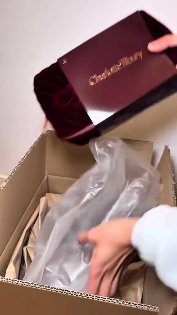 حقيبة شارلوت 🌸


**إذا كنت صاحب هذا الإعلان وتريد حذفه لأي سبب، رجاءا أرسل رسالة إلى الدعم الفني**