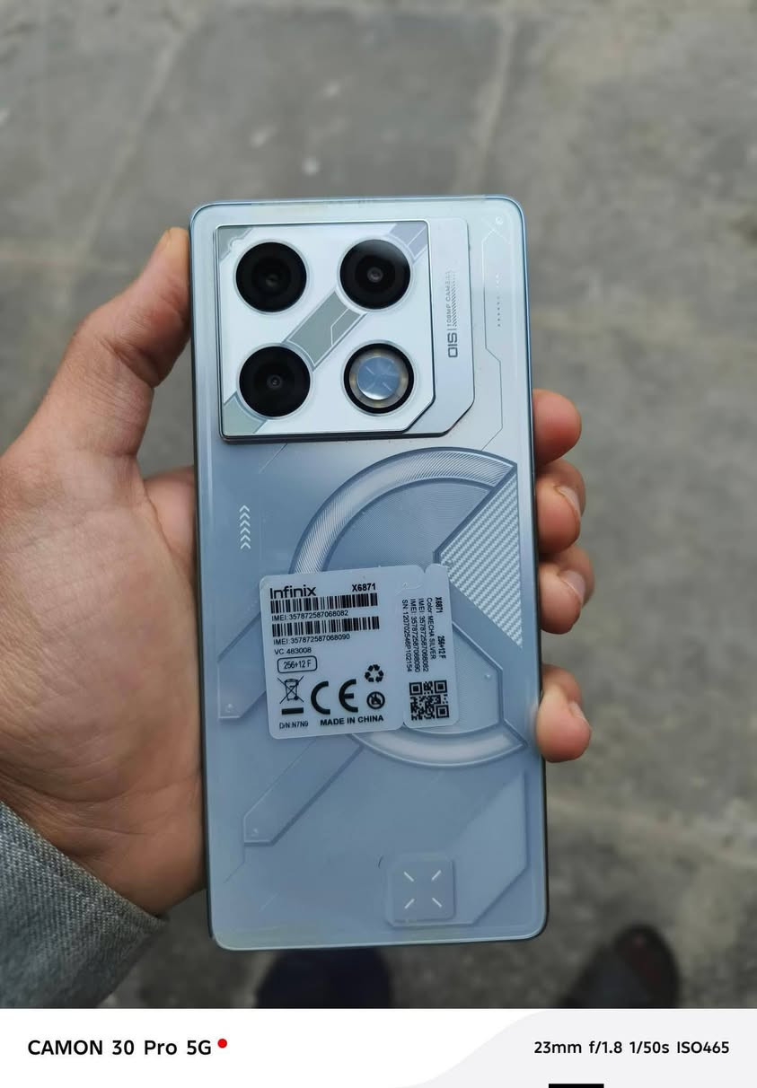 السلام عليكم عندي جهاز   جيتي عشرين برو  ذاكرة 256  جهاز غراضة كلهة كاملة مكاني بغداد الري السعر 200  مجال هاذة رقمي واتساب ***********
بس أمبدل فقط بس شاشة اصلية
