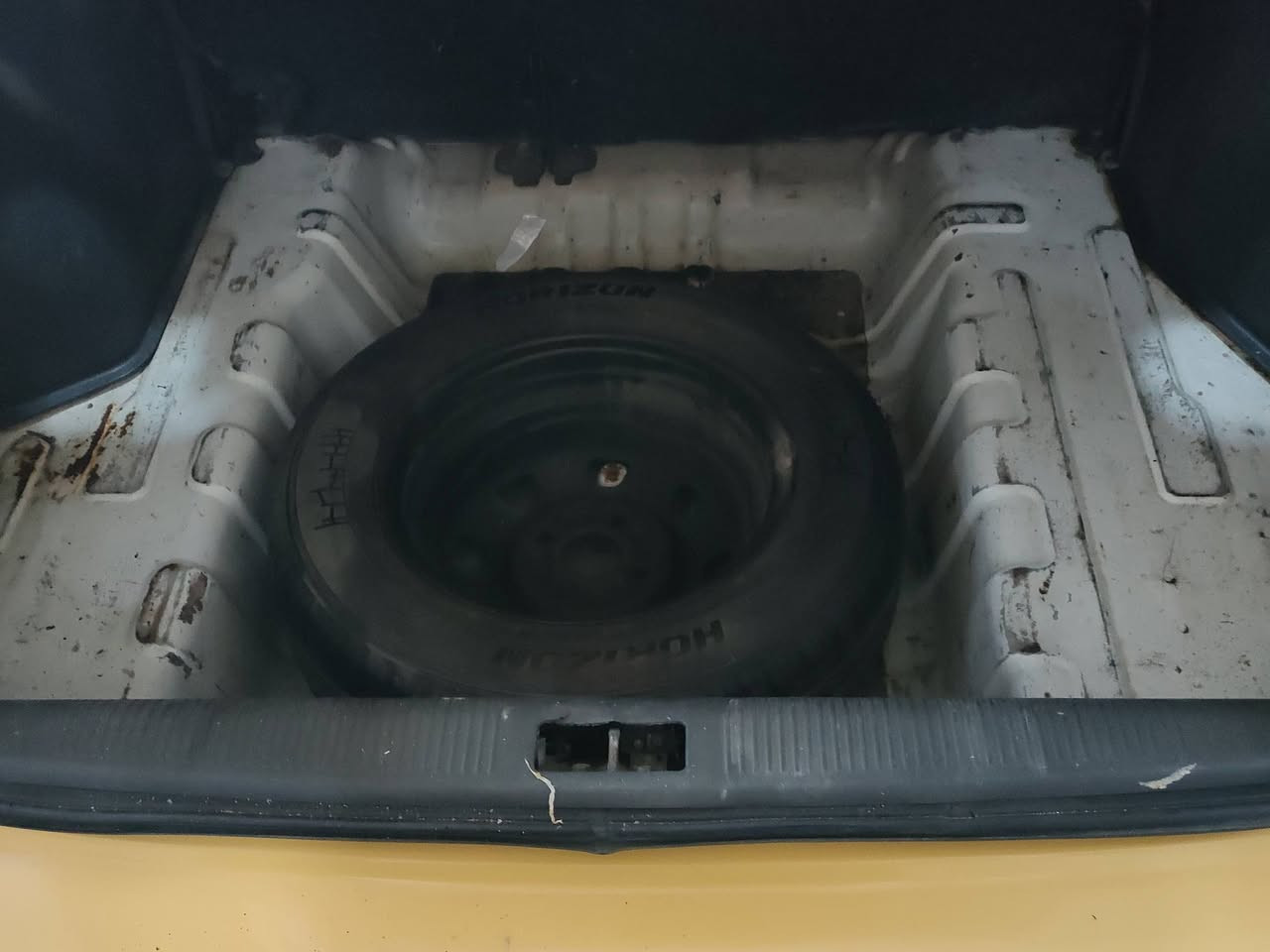 سلام عليكم اخوان سيارة فرينا مديل 2014 لبيع مكينة بية تنقيص جاملغ خلي بي طربه او معدل هوه او كدام مال صفحة سايق سيره نظيف او حلوه سياره ماعرف شبيه مابيه بعد اني وياك او سونر او فيتر لهن اني مو جناي سياره جانت عندي تكتك اوبعته اوهسة اريد رجع  على تكتك لهن ماعرف شتغل تكسي سعر، (73) اوبية مجال حك جيةمكاني كفاءات شماعيه ***********. *********** تجي اوتكلب او تقتنع بيه اوكلشي سهل انشاالله
