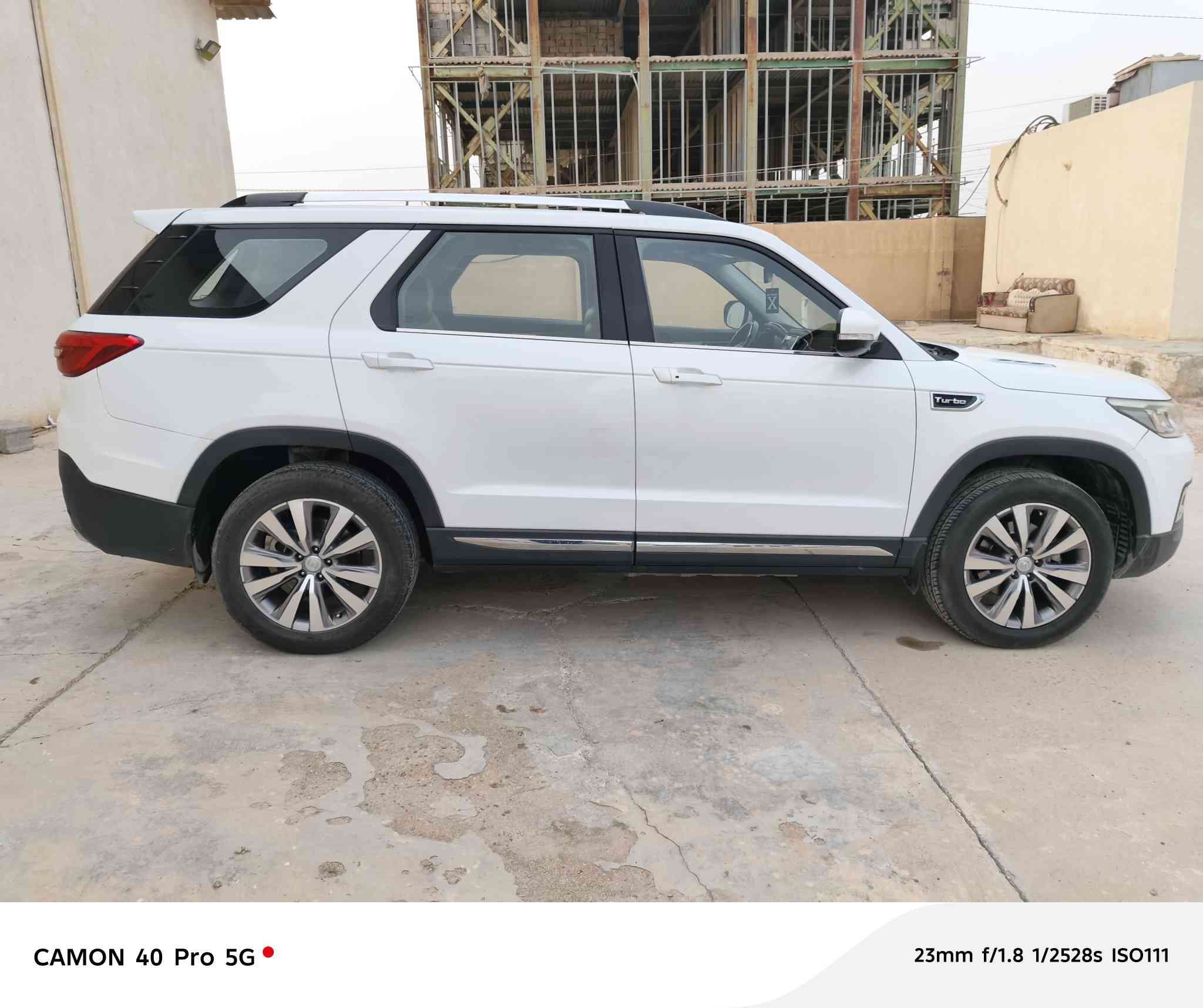 شانجان cs95 موديل 2019
4 سلندر 2000تيربو بانزين عادي تعمل بضمان الشركة 7 راكب اعلى فئة مكفولة من صبغ وضربة للبيع بسعر 155ورقة وبيه مجال ويرهم مراوس بدوج جورني مكان السيارة الرمادي لل للاستفسار الاتصال بالرقم ***********مازن العاني ابو غيث
