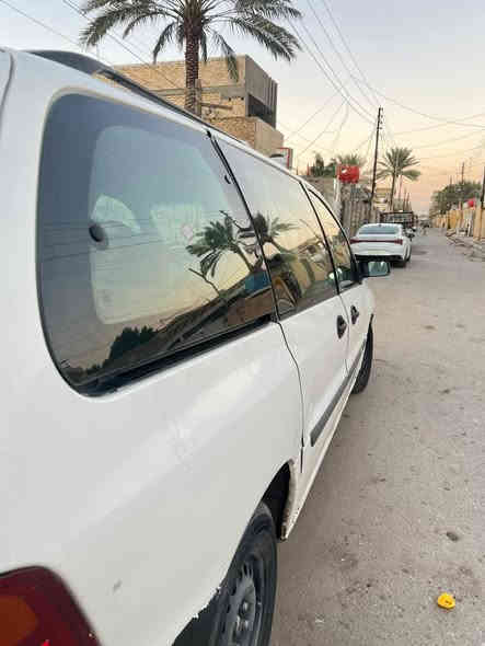 سلام وعليكم/ فورد وند ستار  موديل 2000 للبيع  ميكنه وكير خير من الله  رقم بغداد الألماني تحويل ثاني يوم  سعرها ((32)) بيها مجال مكاني بغداد بوب الشام للاستفسار الاتصال ((***********))
