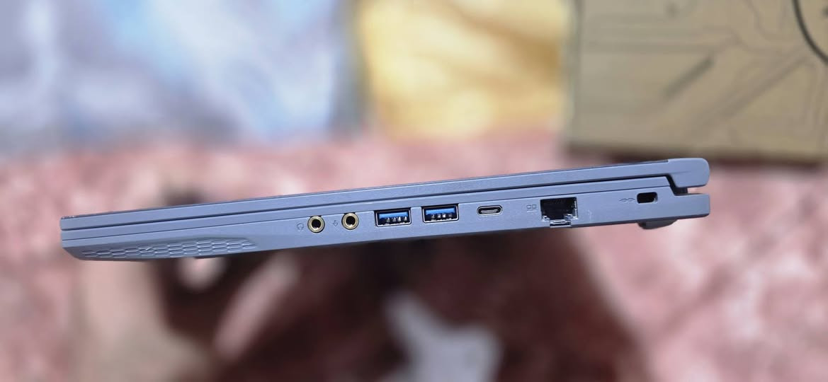 الموديل: MSI Thin 15 B13VE
المعالج: Intel Core i7-13620H (جيل 13)
كرت الشاشة: NVIDIA GeForce RTX 4050 Laptop 6GB
الرام: 16GB
نظام التشغيل: Windows 11 Pro 64-bit
الهارد:512 SSD
الجهاز صارله 7 اشهر من اشتريته استخدام فقط برامج هندسيه بدون اللعاب تاريخ اول شحن للبطارية مرفق مع الصور
السعر 1050000 مليون و٥٠ الف فقط
مكاني محافظة البصره- سفوان
رقمي ***********
متواجد واتساب او اتصال
