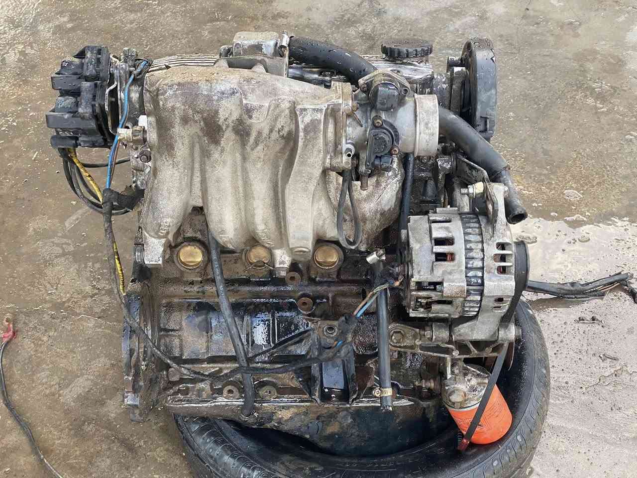 محرك برنس 2000كامل هوه وتفرعاته شد وشغل نضيف خير من الله 500/***********بغداد ناحية الرشيد
