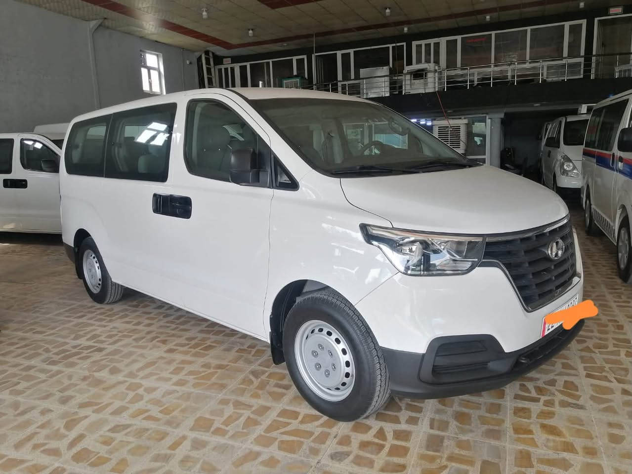 هـیوانداي ستاركس ٢٠٢١
بانزین گێر اتوماتیك

مكفولة

بدون صبغ

بدون بارد

ماشیة ٤٢

گێر + محرك + اكسل + تبرید بشرط 

***********
