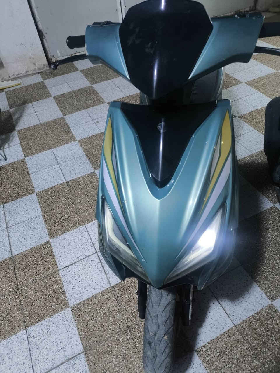 ماكس لبيع السعر 300
العنوان حله شارع 80 كربلاء ***********
