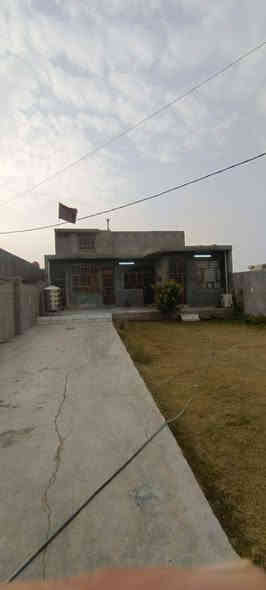 بيت في قريه المعامرة مساحه الارض 625 متر مساحه البناء 250 يحتوي على ثلاث غرف نوم واستقبال 9*4 وهول 4*4 الاتصال ع هذه الأرقام  ممتواجد لا خاص ولا تعليقات الي يحب يتصل واني جاهز
***********
***********
