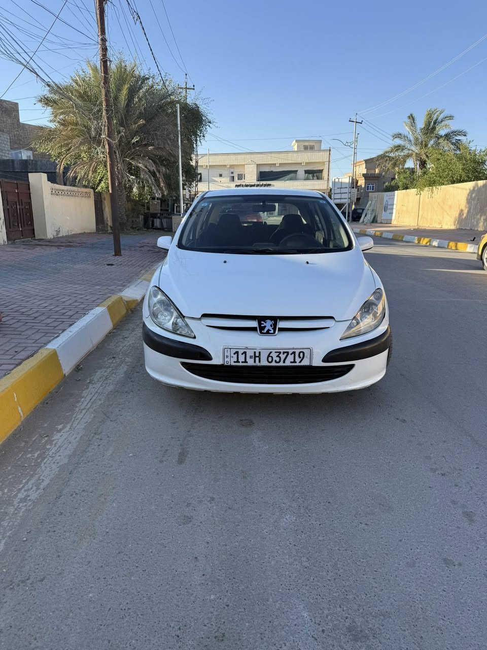 السلام عليكم
للبيع فقط بيجو 307 موديل 2005 
رقم دولي تحويل مباشر 
گير مكينه تبريد تدفئة بشرط 
تبريد انجماد  
صدر وتخم تاير قبل شهر شديته 
الداخل نظيف جداً 
وبالنسبة للگشر بي قطع صبغ ابيع حزام
 والشواصي كفالة  
السيارة بدون جطلات او ملعوب بكهربائياتها 
مكان السيارة تكريت السعر 48 وبيها مجال قليل 

***********
