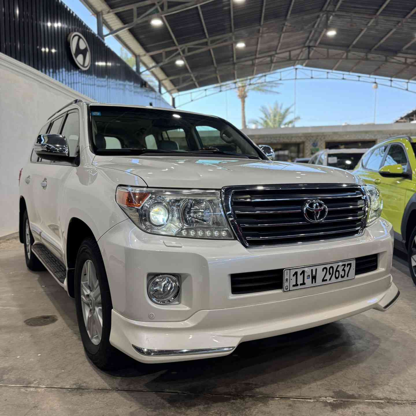� تويوتا لاندكروزر 2015 – GXR | محرك 4000 V6
✨ نظافة استثنائية × وكالة × استخدام نضيف
🔹 محرك V6 قوي وناعم
🧾 جديدة ومكفولة 
📸 تجهيزات كاملة | شاشة | كاميرا | دفلوك | ثلاجة

📍 متوفرة الآن لدى شركة علي الشيباني لتجارة السيارات
📞 ***********-***********
📍 بغداد – الكاظمية – جكوك قرب مرور الكاظمية

🚨 اللاند النظيف ما يطوّل… فرصة حقيقية لهواة الفخامة الكلاسيكية!
