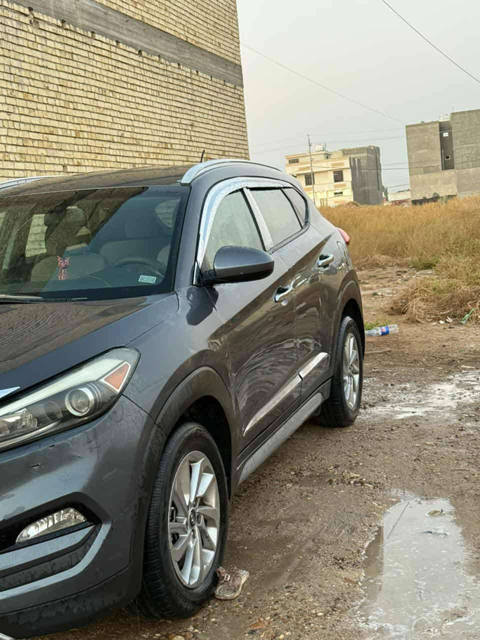 توسان مديل 17 واد امريكي بيه جاملغ خلفي بسيط كليش باقي تفاصيل ‏‪***********‬‏
