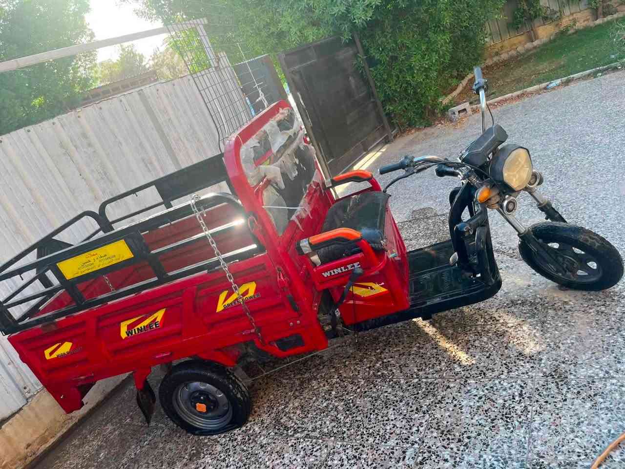 ستوتة شحن نوع WINLEE  موديل 24
6 بطارياات جديدة عل فحص شرط 
نضيفة 
السعرر 900 الف بس وبيهة مجال حك الجية 
العنوان بغداد / العامرية 
رقمي ***********
