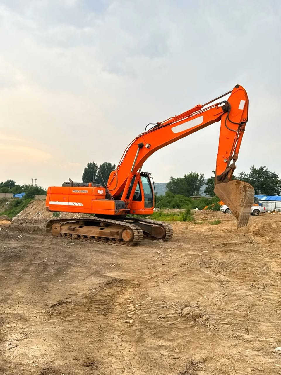 Imported DX225LCA from Korea, contact me if you're interested


**إذا كنت صاحب هذا الإعلان وتريد حذفه لأي سبب، رجاءا أرسل رسالة إلى الدعم الفني**