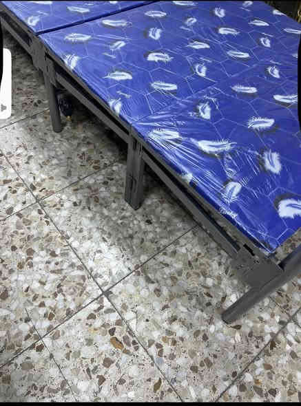 جرب السرير اللي ينطوي… قوي، مريح، وما ياخذ أي مساحة!
🛏️ سرير ينطوي بخامة فولاذية
• يتحمل أوزان عالية
• فتح وطي سريع جداً
• مريح للنوم اليومي
• مناسب للغرف الصغيرة والضيوف والسفر

✨ تصميم عملي + جودة عالية تدوم سنين

💰 السعر فقط: 85,000 دينار
🚚 توصيل مجاني لكل المحافظات
📞 للحجز: ***********

✔️ اضغط إرسال رسالة لتحجز الآن
