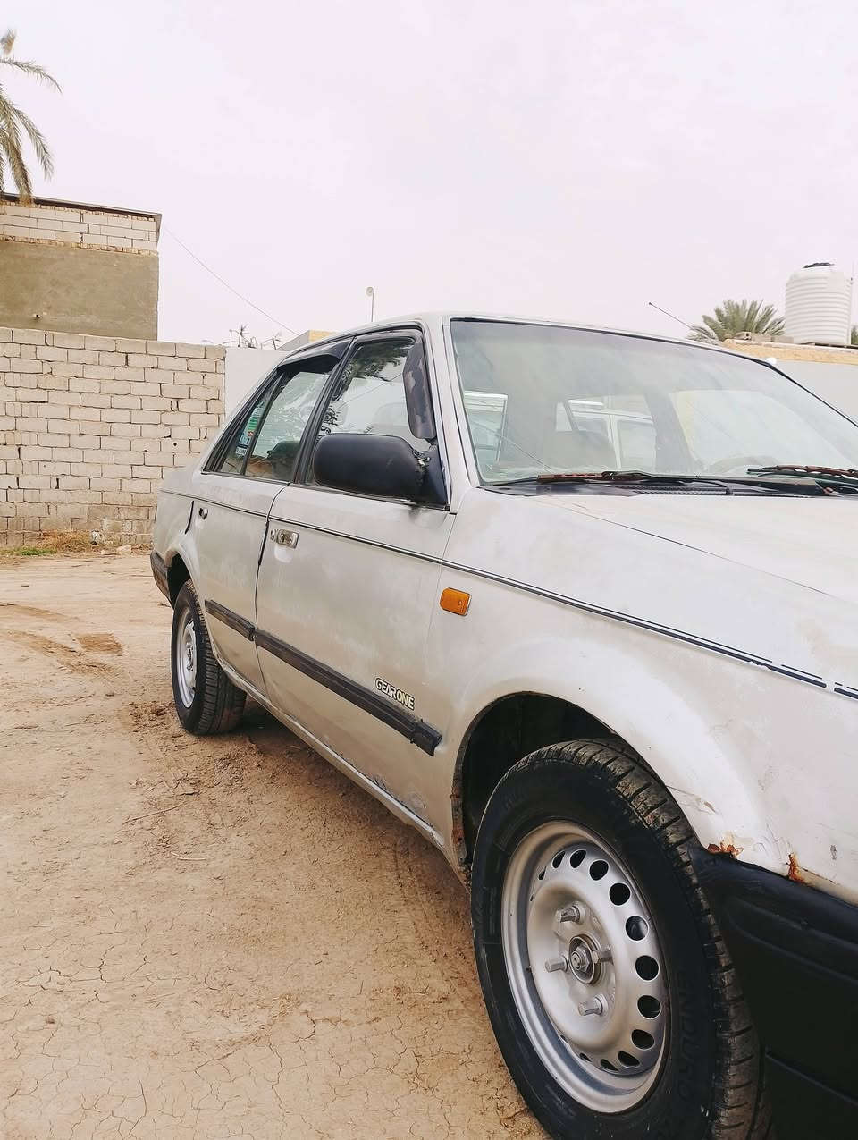 السلام عليكم 
مازدا 323 موديل 86 للبيع او مراوس  
كير  مكينه جدد اوتماتيك
كهربائياته كله شغاله 
كشر بلادي بدون صبغ 
باتري جديد 
تايرات 70% 
جام كله شغال
نقصه بس3 يدات خارجيه 
رقم مثنى شرط المداور
السعر24
الرقم ***********
