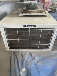 مكيف • جديد • قابل تفاوض